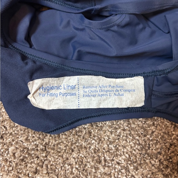 Nike Women Mesh Cut Out One Piece Swimsuit Medium NWT - Picture 5 of 5